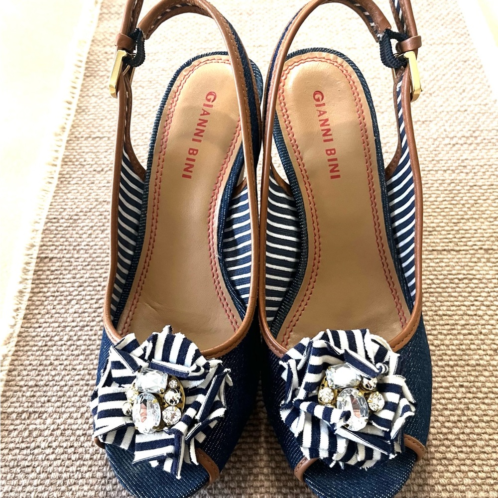 Gianni Bini Navy and White Striped Sandals with Floral Accent